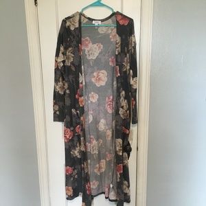LuLaRoe Sarah- Very Soft Duster with Pockets